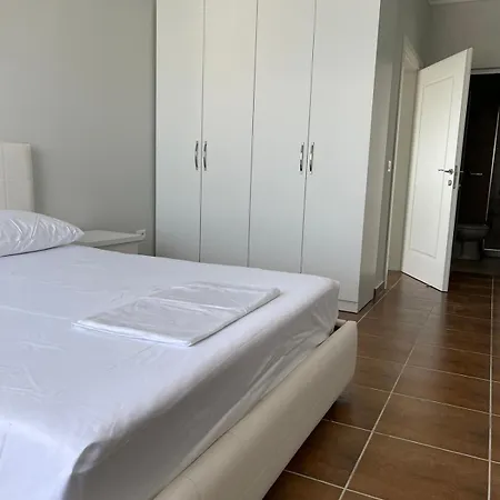 Luxurious Front * Durrës