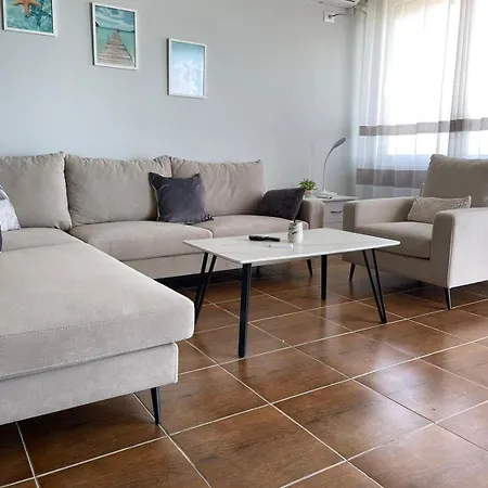 Appartement Luxurious Front