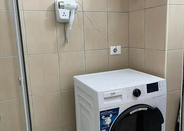 Luxurious Front Appartamento